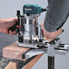 Image du produit : Affleureuse-défonceuse Makita Multifonctions - Ø 8mm - 710 Watts - pince diamètre 6 / 8mm | RT0700CX3J