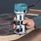 Image du produit : Affleureuse-défonceuse Makita Multifonctions - Ø 8mm - 710 Watts - pince diamètre 6 / 8mm | RT0700CX3J