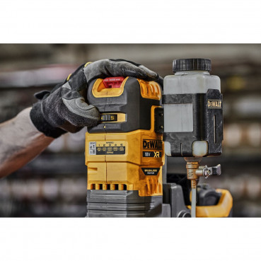 Perceuse magnétique - XR - sans fil - 18 Volts - advantage brushless Dewalt | DCD1623N-XJ