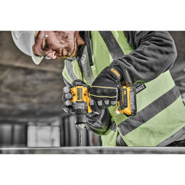 Perceuse visseuse Dewalt compacte - XR - sans fil - 18 Volts - brushless | DCD800NT-XJ