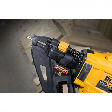 Cloueur de sabot de charpente - XR - sans fil - 18 Volts - li-ion brushless - sans batterie ni chargeur Dewalt | DCN693N-XJ