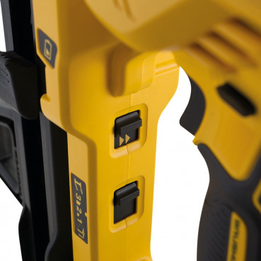 Cloueur béton et acier - XR - sans fil - 18 Volts - li-ion brushless - sans batterie ni chargeur Dewalt | DCN890N-XJ