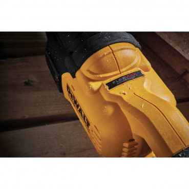 Scie sabre Dewalt - XR - sans fil - 18 Volts - advantage - sans batterie ni chargeur | DCS386NT-XJ