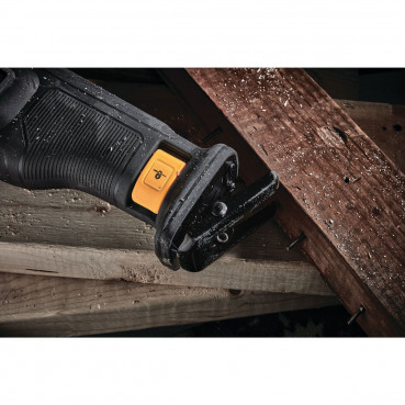 Scie sabre Dewalt - XR - sans fil - 18 Volts - advantage - 1 batterie 6Ah | DCS386T1-QW