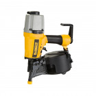 Image du produit : Cloueur pneumatique Dewalt compact et léger avec un magasin d'une capacité de 300 clous | DPN75C-XJ