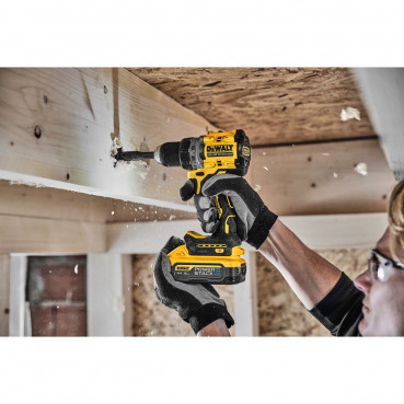 Perceuse visseuse Dewalt compacte - XR - sans fil - 18 Volts - 5Ah li-ion brushless - powerstack | DCD800H2T-QW