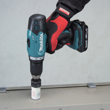 Perceuse visseuse Makita LXT 18 Volts - sans fil - 42 nm - 0 - 1 300 tours minutes - capacité du mandrin diamètre 1,5 à 13mm | DDF453RFX1