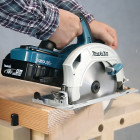 Image du produit : Scie circulaire Makita LXT 36 Volts 2 x 18 Volts - sans fil Lithium (Li-Ion) - 5 Ah - Ø 190mm - (4 batteries) | DHS710PT4J